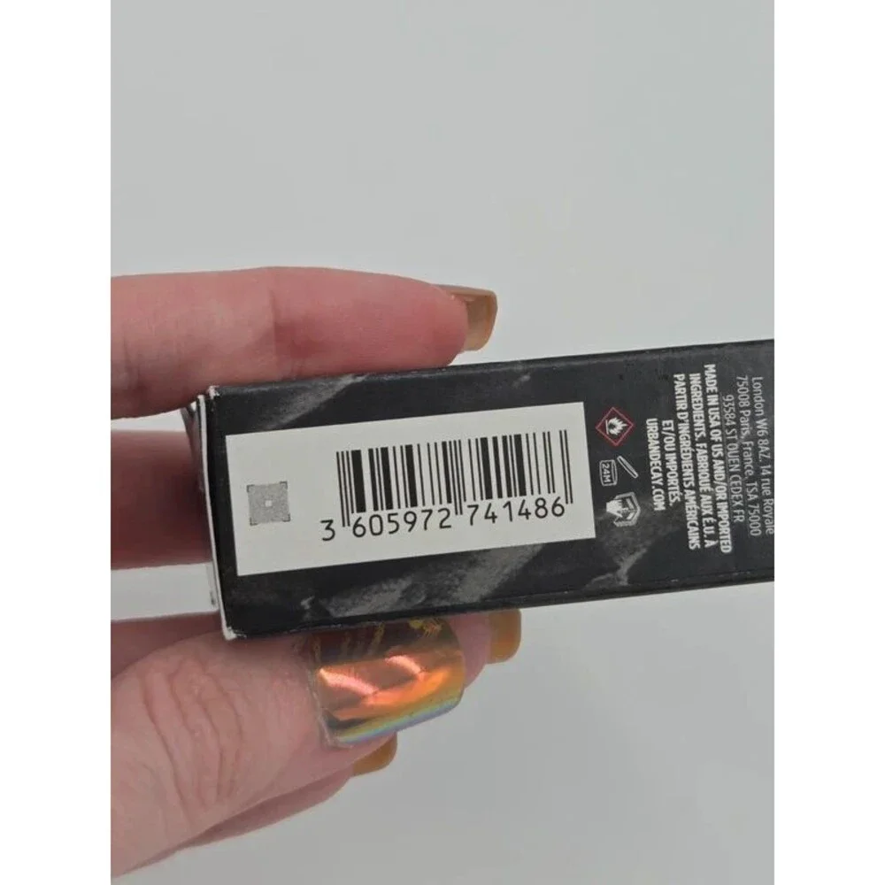 Urban Decay Vice Lip Bond Liquid Lipstick - Pleased